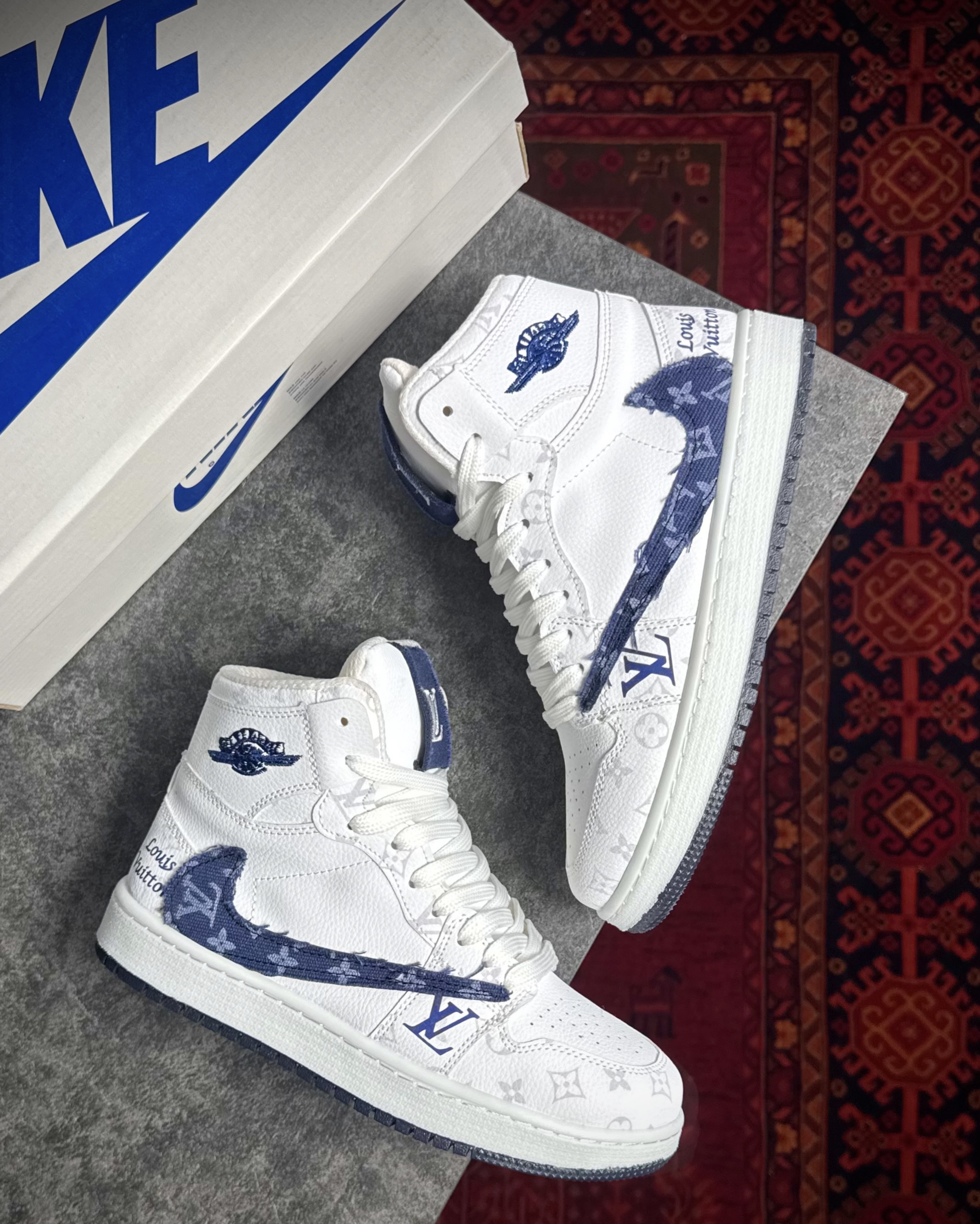 کتونی جردن تراویس ساقدار لویی ویتون