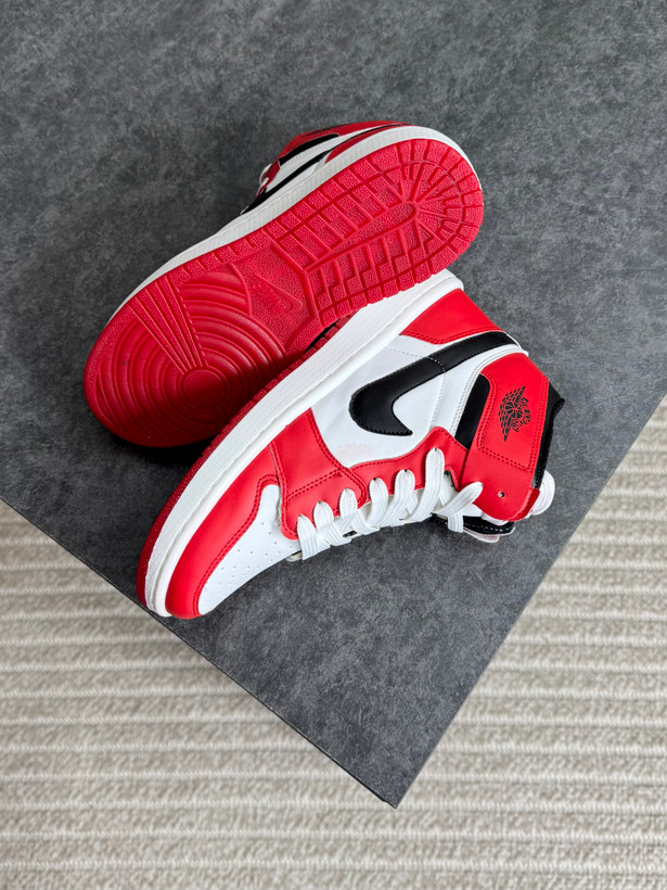 کتونی جردن وان ساقدار